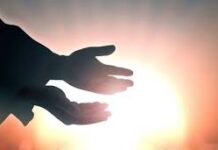 Kuduskanlah Dirimu, Sebab….