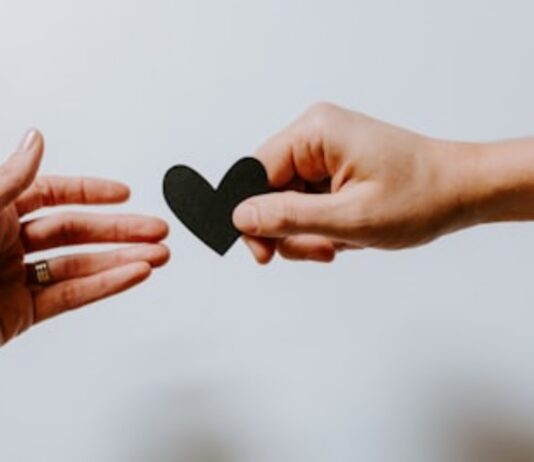 Sikap Benar Seorang Kaya Raya