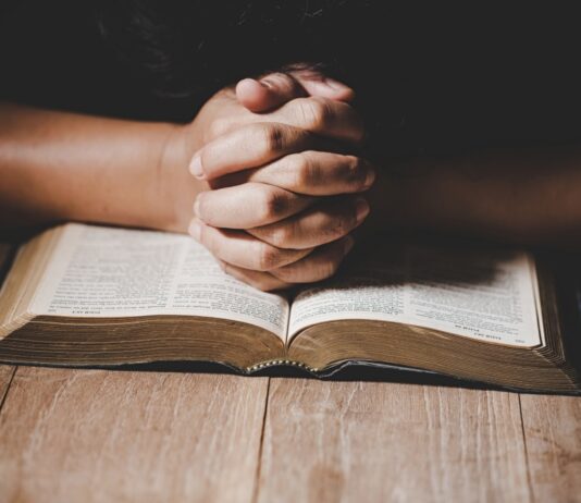 Tetap Mengikut Tuhan Dengan Sepenuh Hati