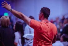 Identitas, Fungsi & Kepemimpinan